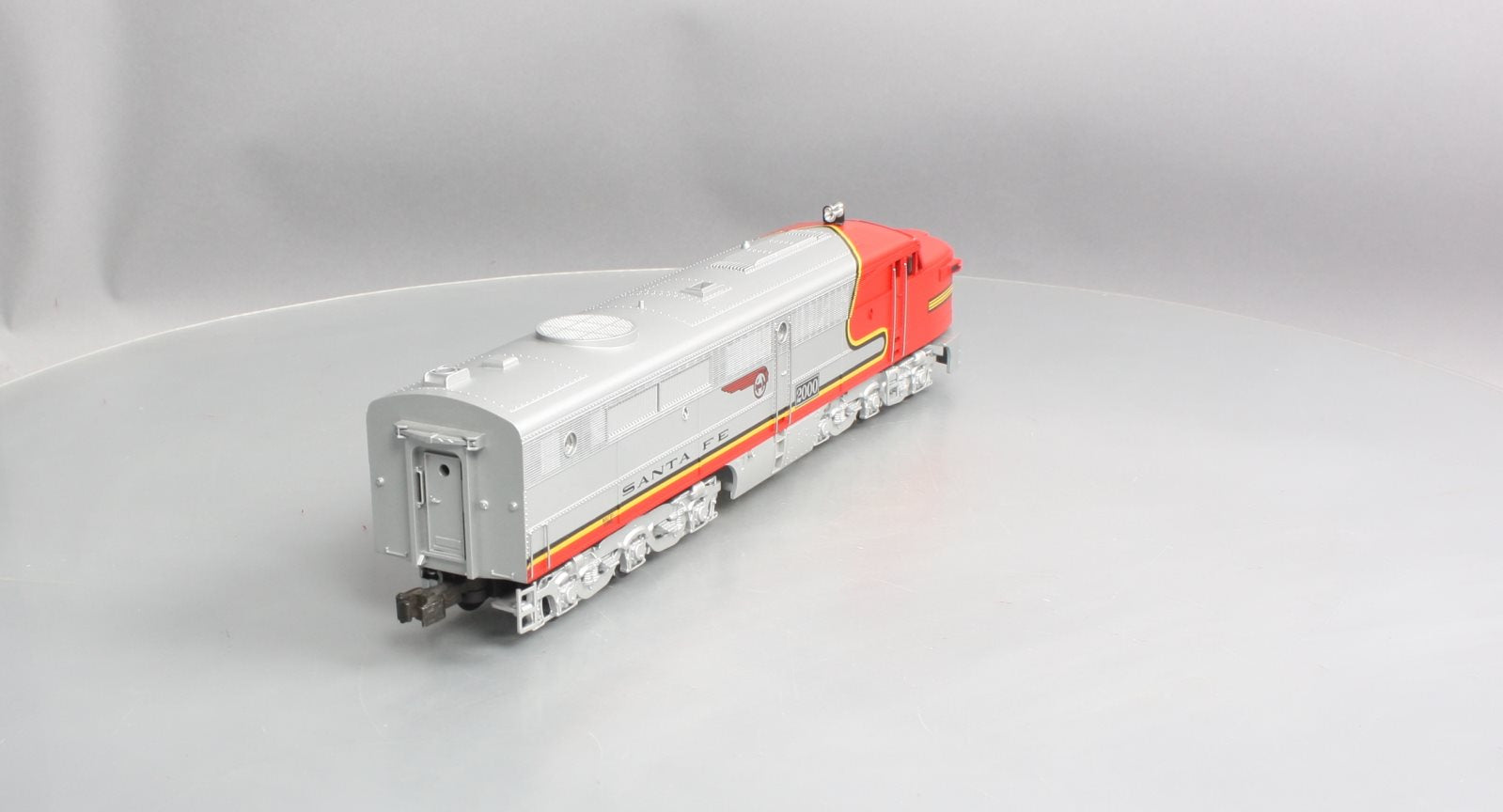 Lionel 6-18952 O Gauge ATSF Alco PA-1 Powered Diesel Locomotive #2000