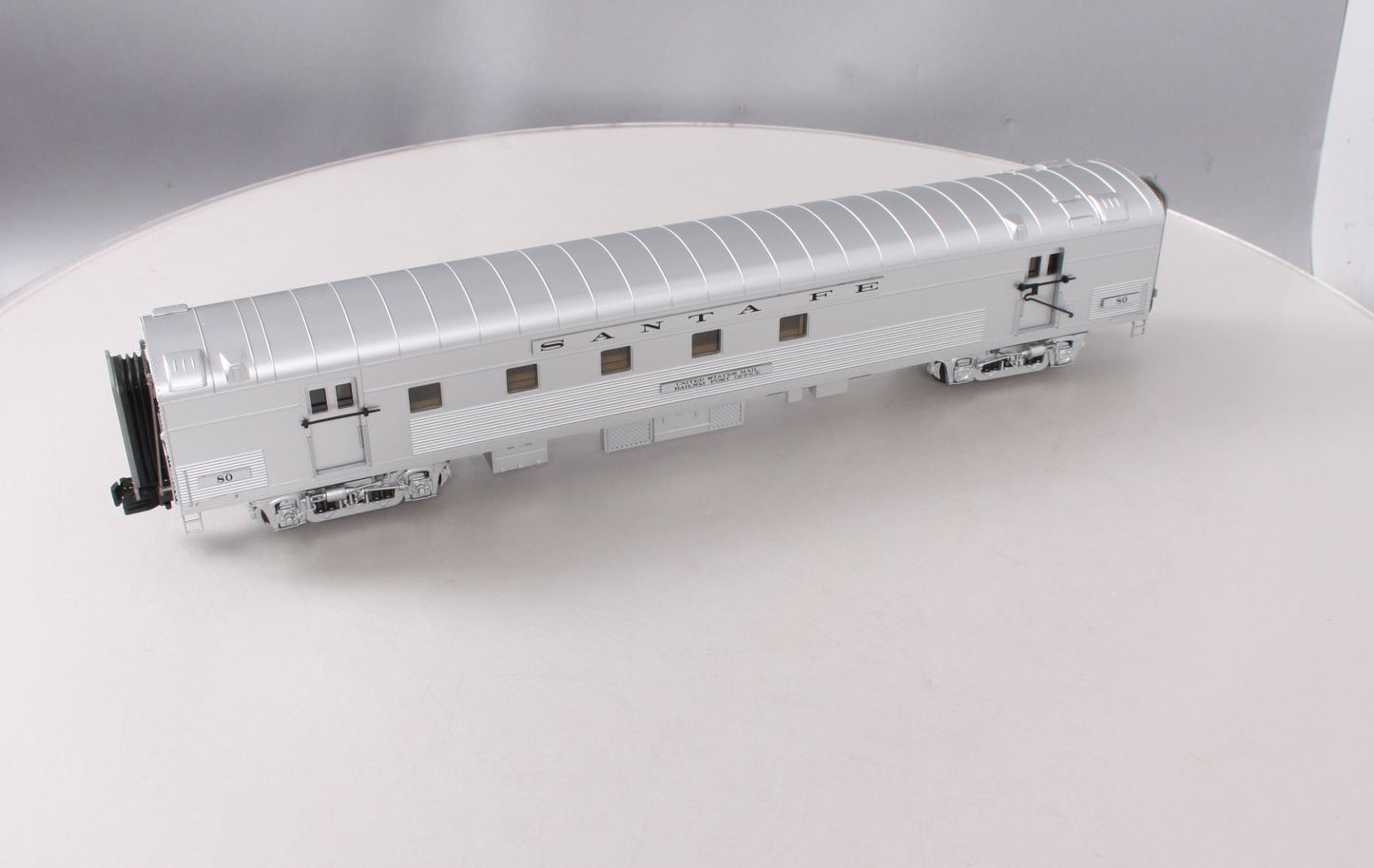 MTH 2068199 O Gauge ATSF 70' Atreamlined RPO Passenger Car