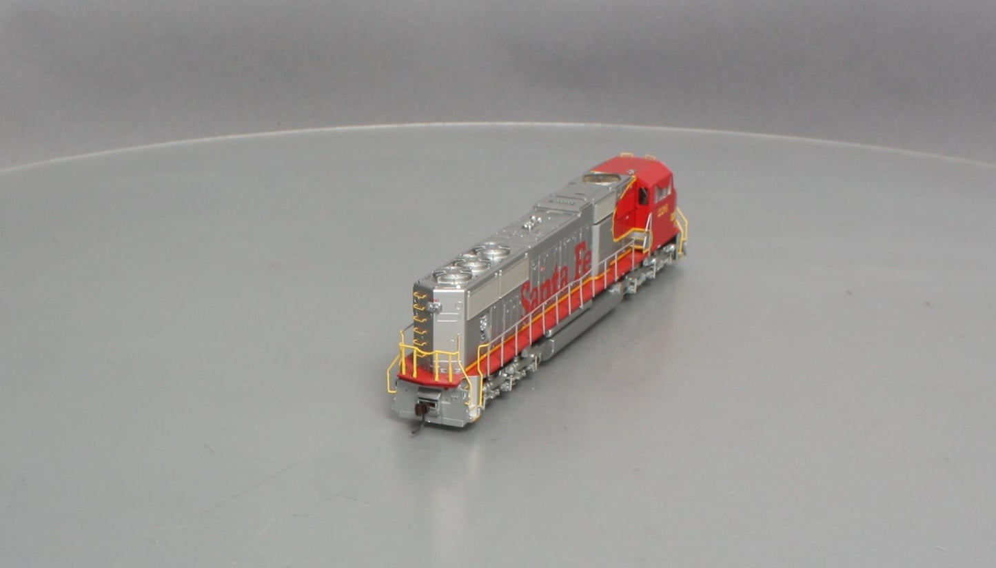 Athearn G62207 HO Scale Santa Fe/Warbonnet SD75M Diesel Locomotive #226