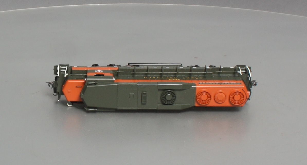 Bachmann 62305 HO Scale Great Northern  GP30 Diesel Locomotive w/DCC #3003