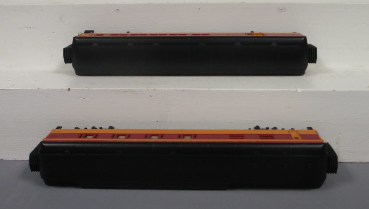 MTH 30-69140 O Milwaukee Road RailKing 60' Madison Combo/Diner Set (Set of 2)