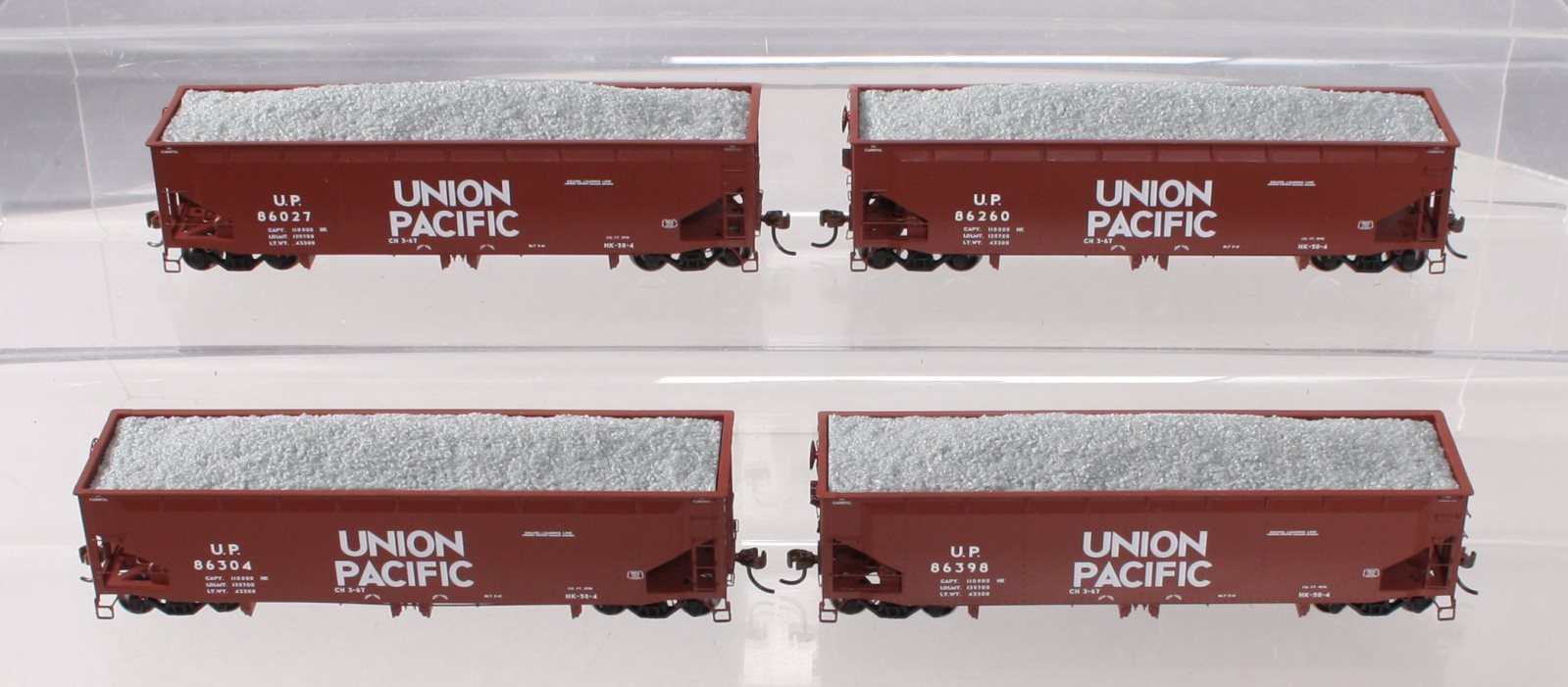 Athearn 14531 HO Union Pacific 40' Offset Ballast Hopper w/Load (4 - Car Set)