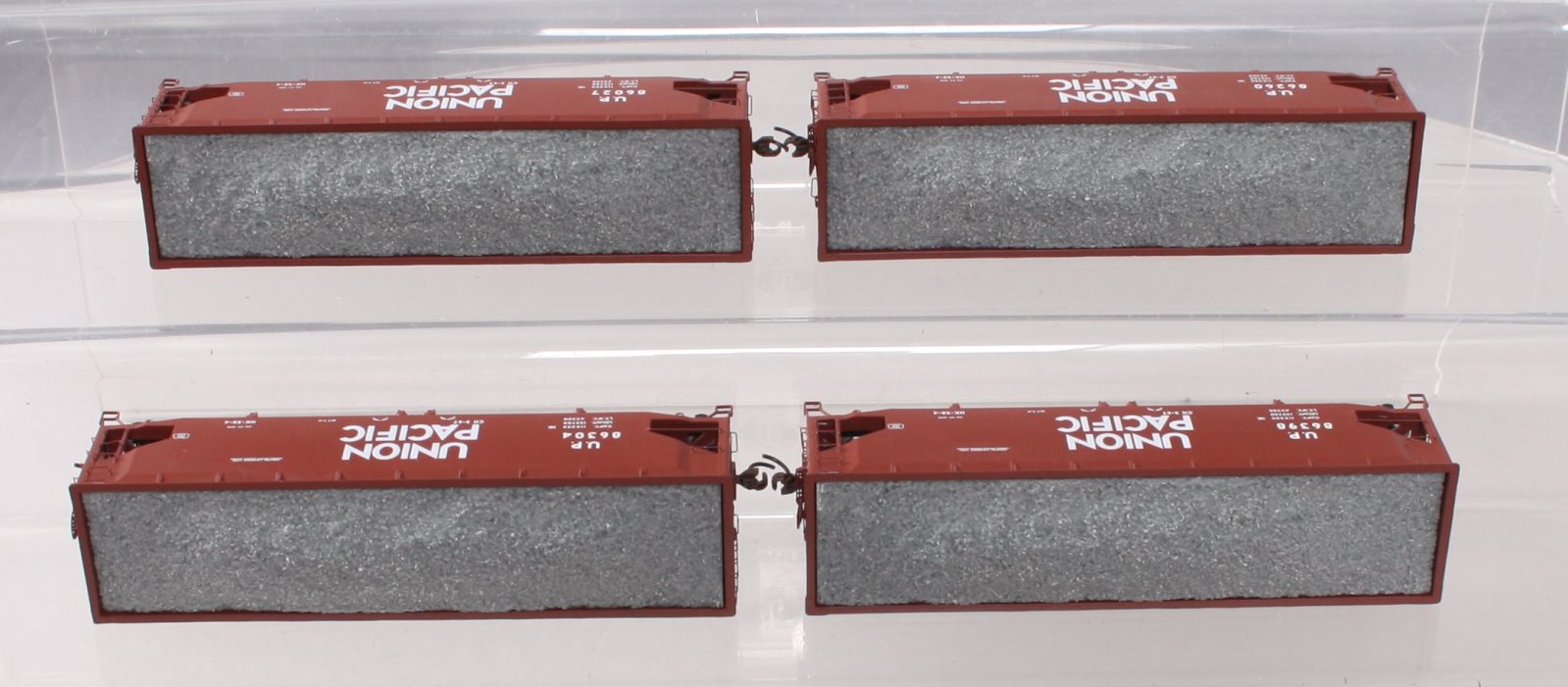 Athearn 14531 HO Union Pacific 40' Offset Ballast Hopper w/Load (4 - Car Set)