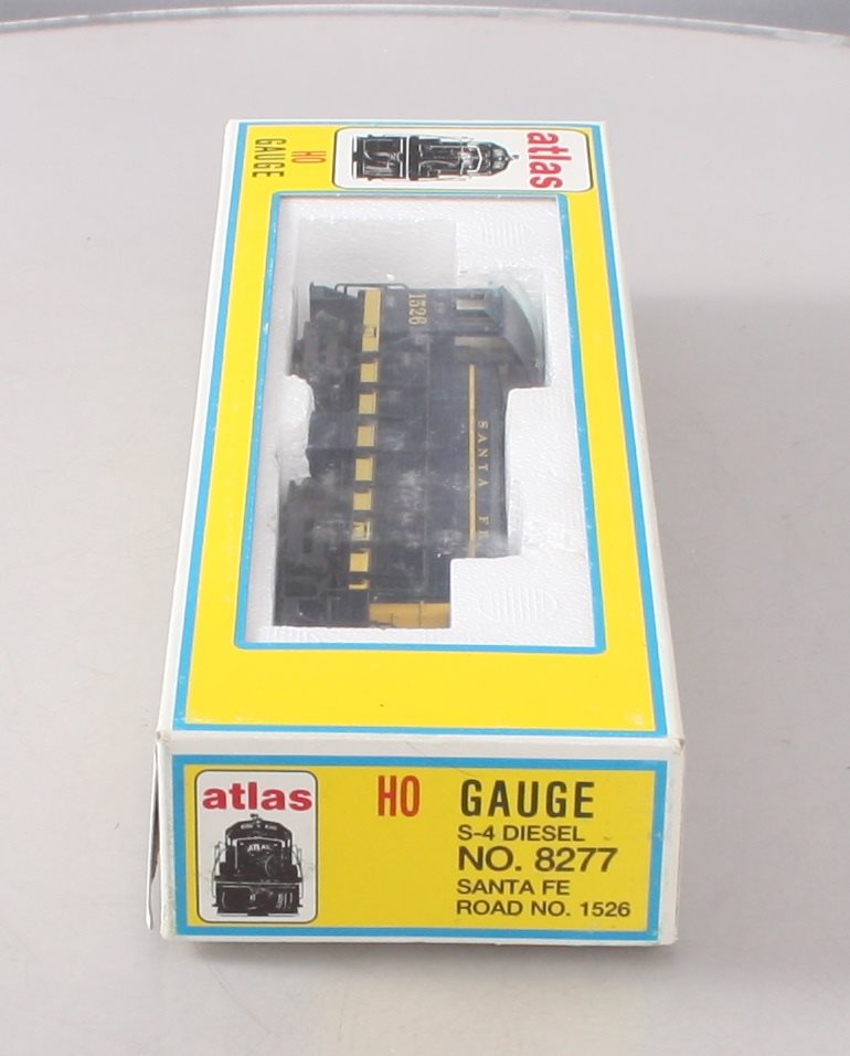 Atlas 8277 HO Scale Sante Fe S-4 Diesel Locomotive #1526