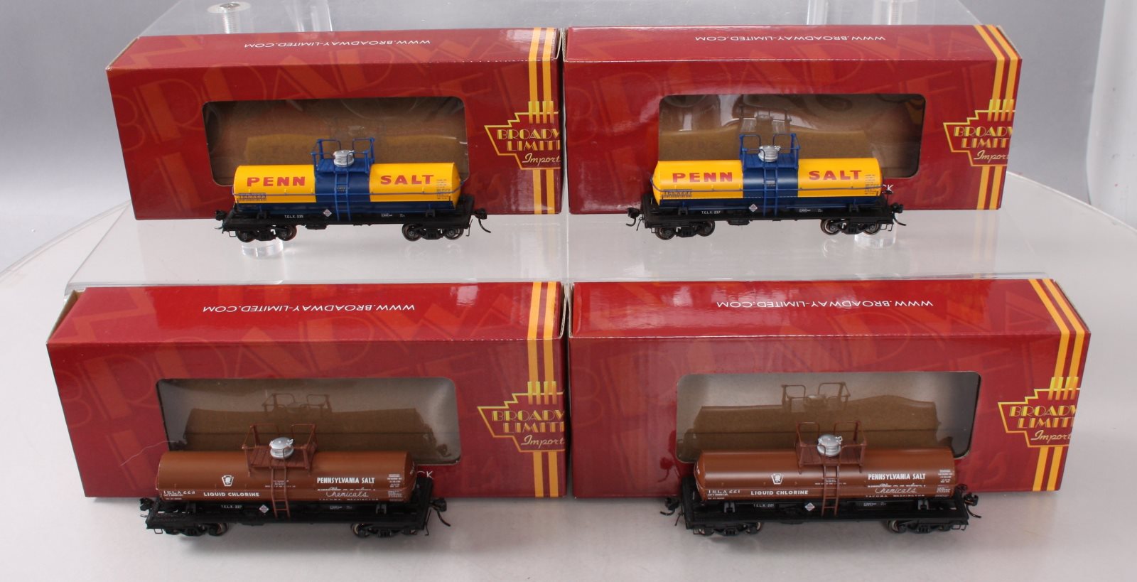Broadway Limited 6171 Ho 6000gal Tank Penn Salt Chlorine Tank Car (Pack of 4)