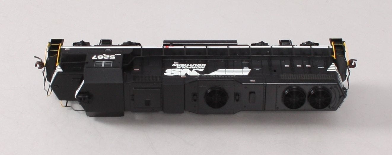 Athearn 80183 HO Scale Norfolk Southern GP38-2 Diesel Locomotive #5287