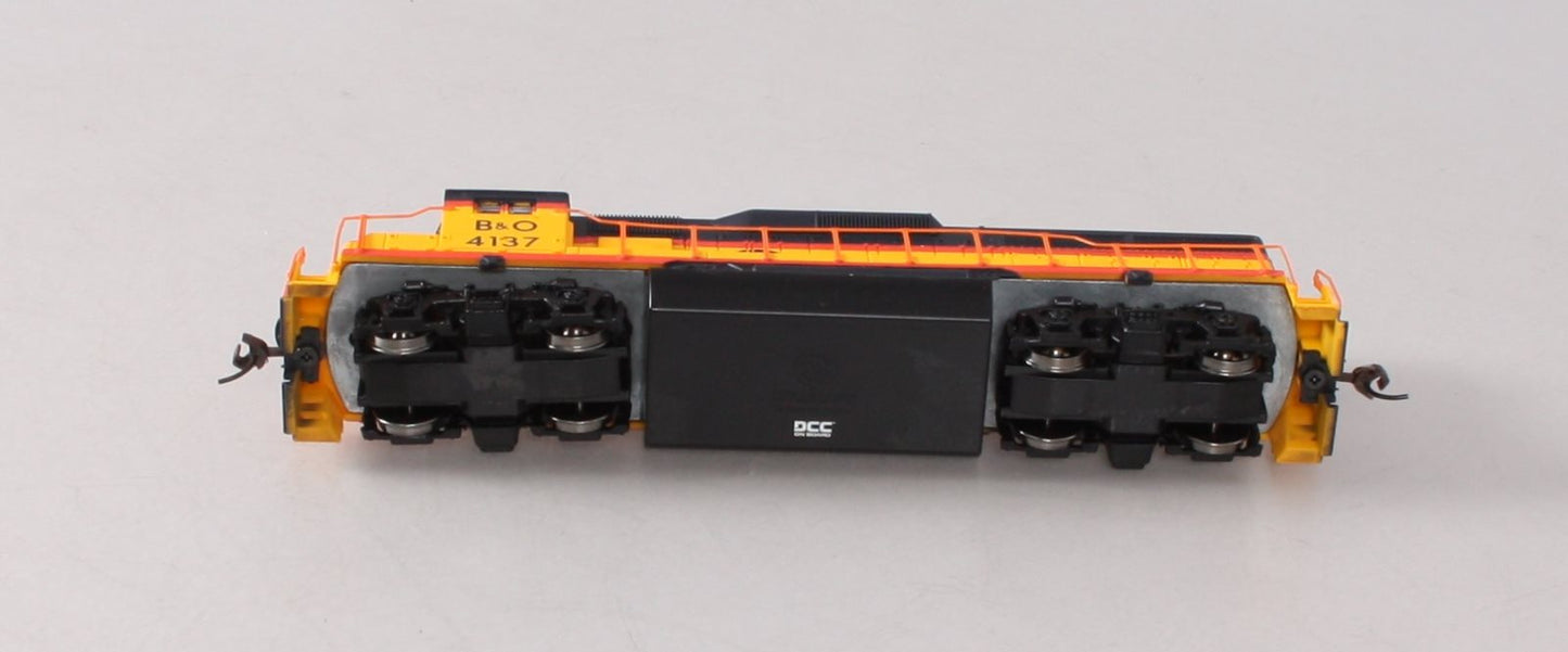 Bachmann 60309 HO Chessie EMD GP40 Diesel Locomotive w/DCC #4137