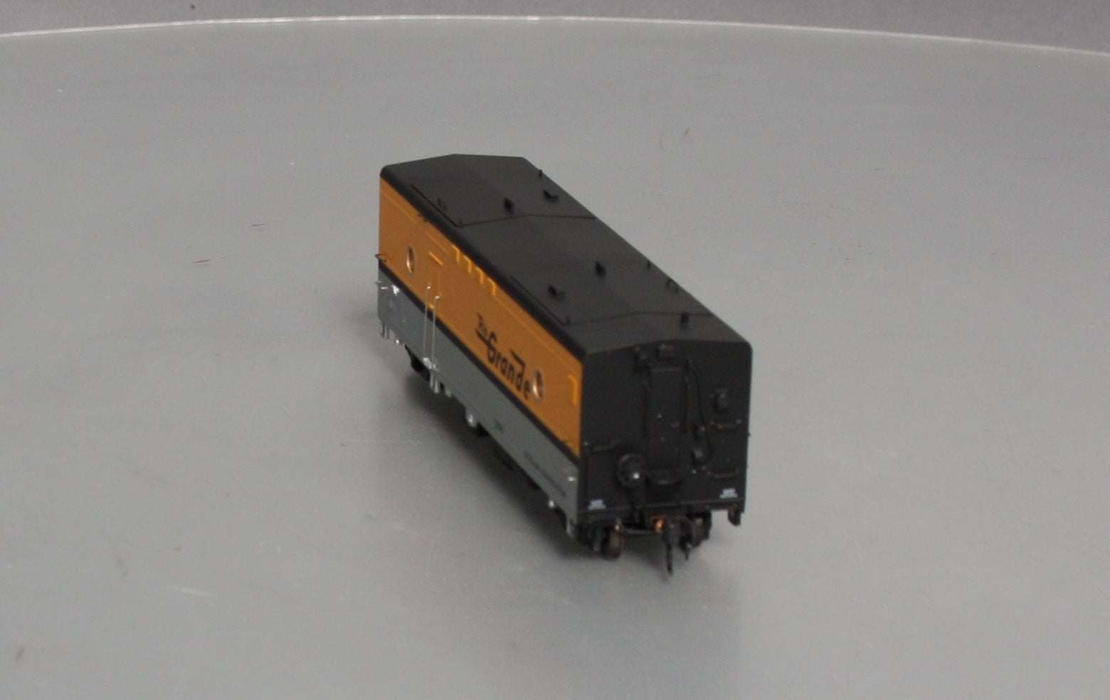 Rapido Trains 107164 HO Denver & Rio Grande Western Steam Generator Car #250
