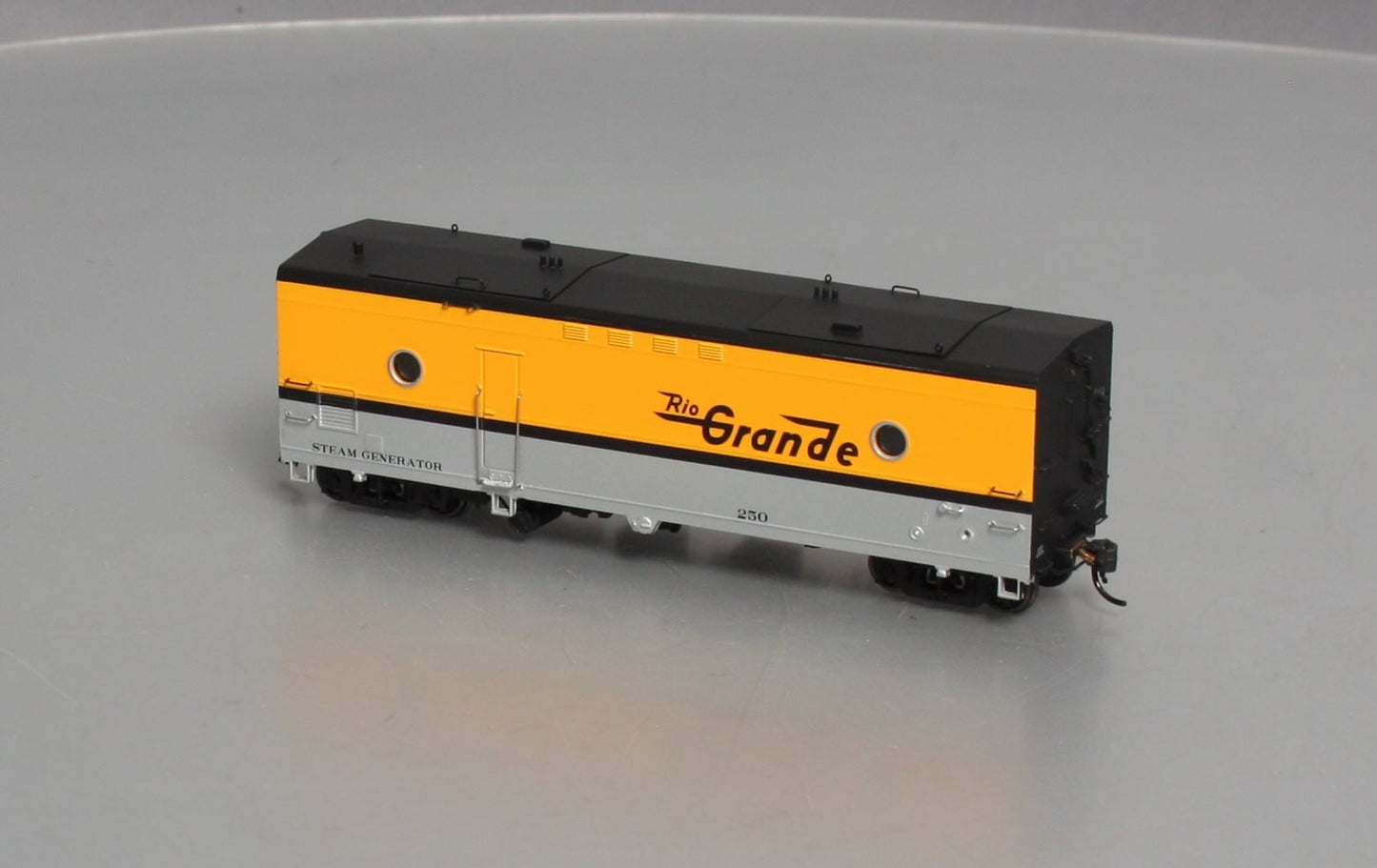 Rapido Trains 107164 HO Denver & Rio Grande Western Steam Generator Car #250