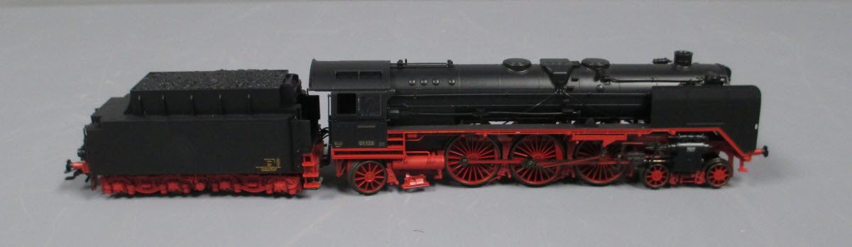 Marklin 39011 HO Scale DRG CL 01 Steam Locomotive with Tender