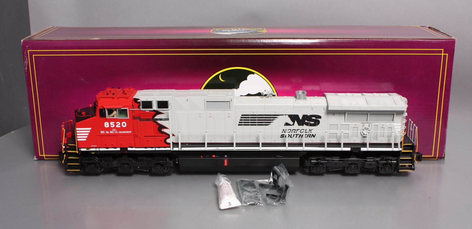 MTH 20-21152-1 Norfolk Southern Dash-9 Diesel Engine Proto-Sound