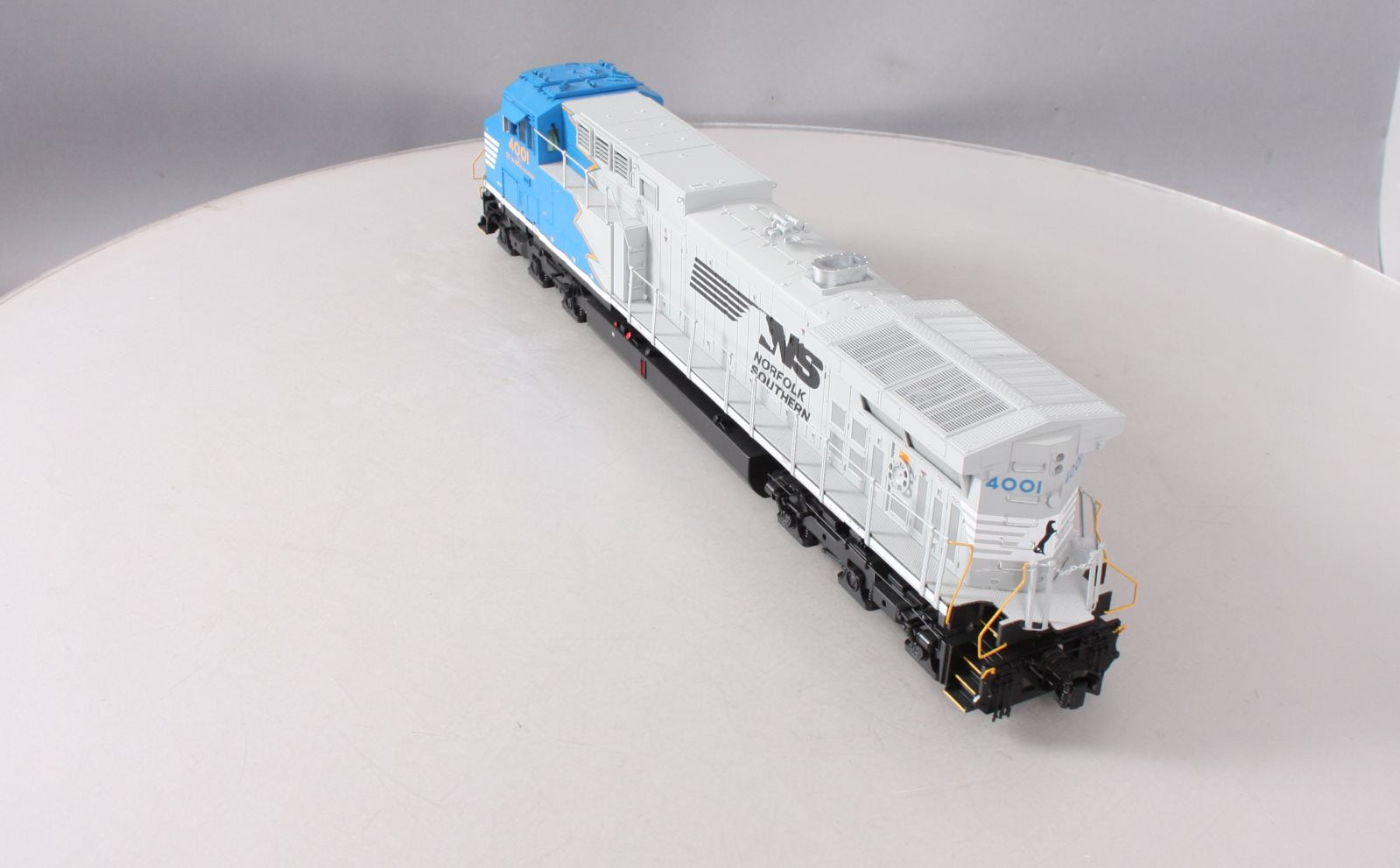 MTH 20-20636-1 Norfolk Southern AC4400cw Diesel Engine w/Proto