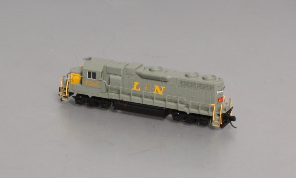 Atlas 47668 N Scale L&N GP38-2 Diesel Locomotive w/o Decoder #4060
