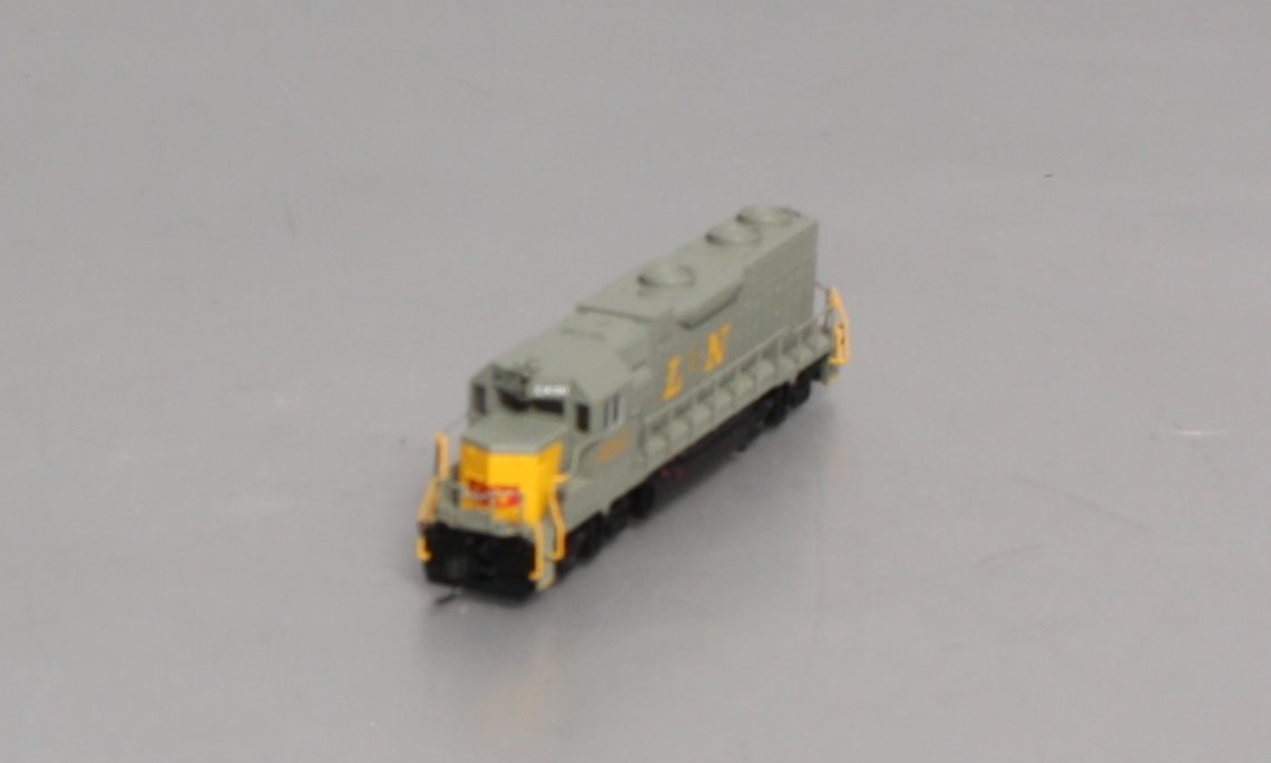 Atlas 47668 N Scale L&N GP38-2 Diesel Locomotive w/o Decoder #4060