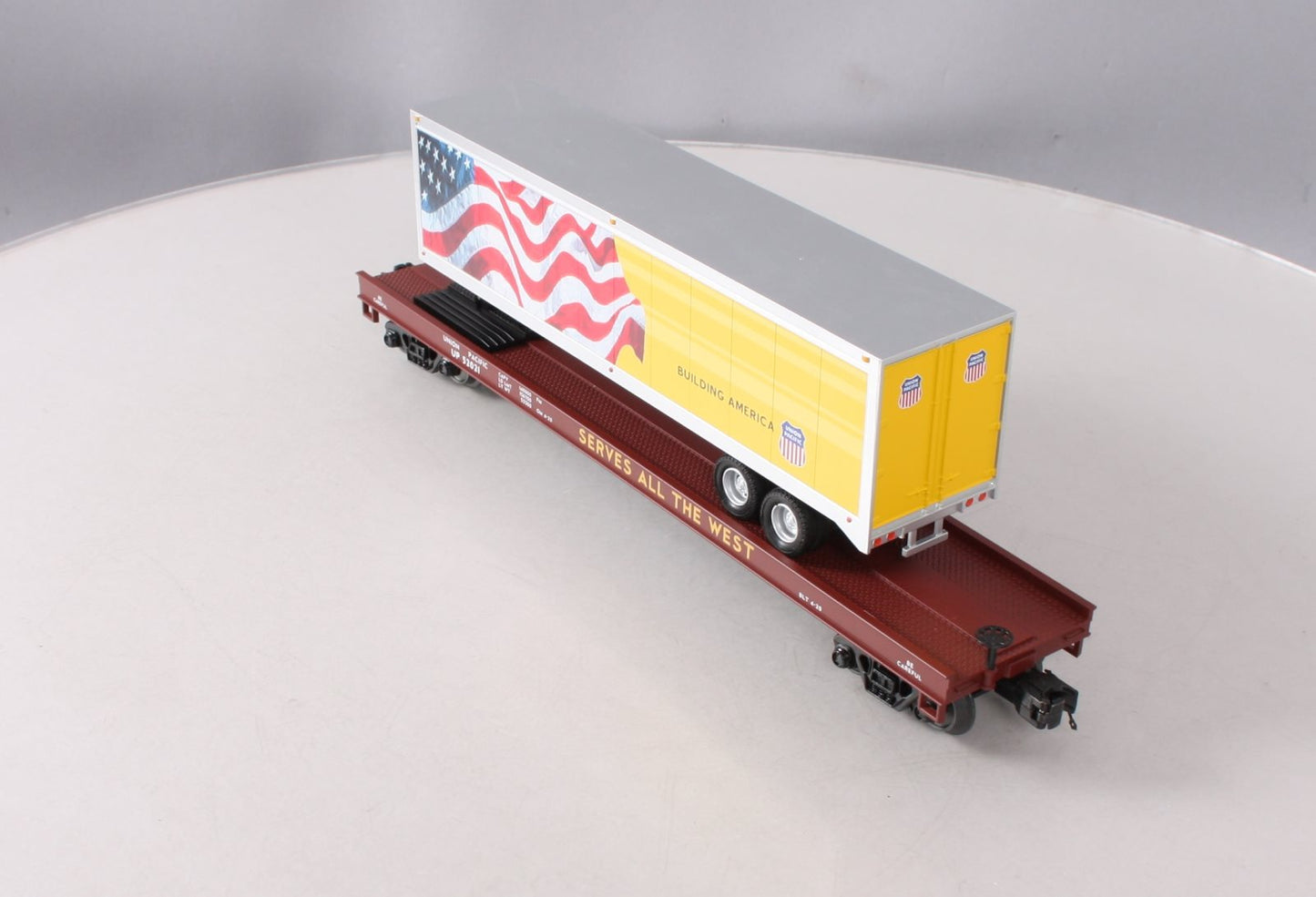 MTH 20-95422 O Union Pacific Premier Flat Car w/ 40' Trailer