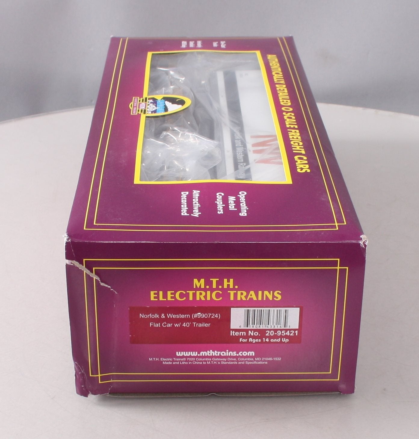 MTH 20-95421 N&W Flat Car w/ 40' Trailer