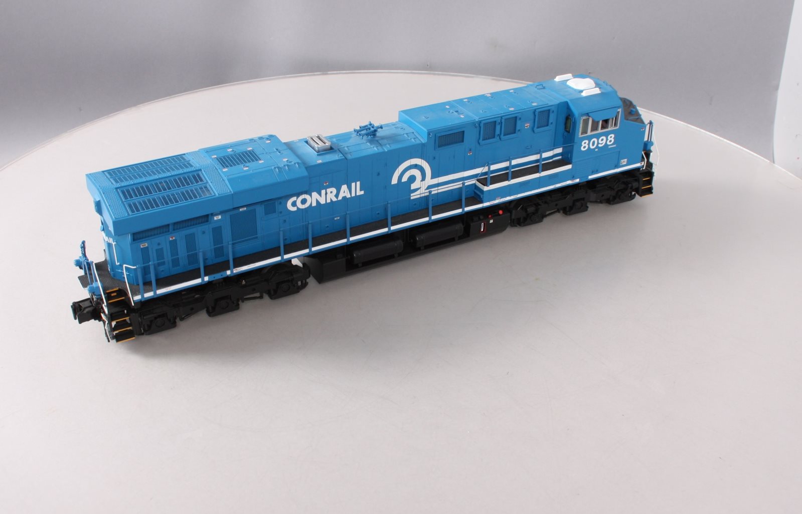 MTH 20-20261-1 Conrail ES44AC Diesel Engine w/PS 3.0 #8098 (Hi-Rail Wheels)