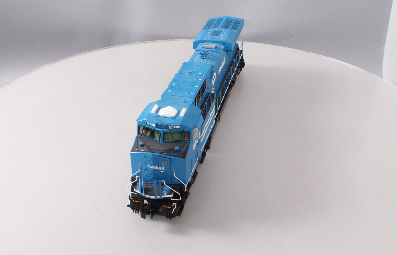 MTH 20-20261-1 Conrail ES44AC Diesel Engine w/PS 3.0 #8098 (Hi-Rail Wheels)