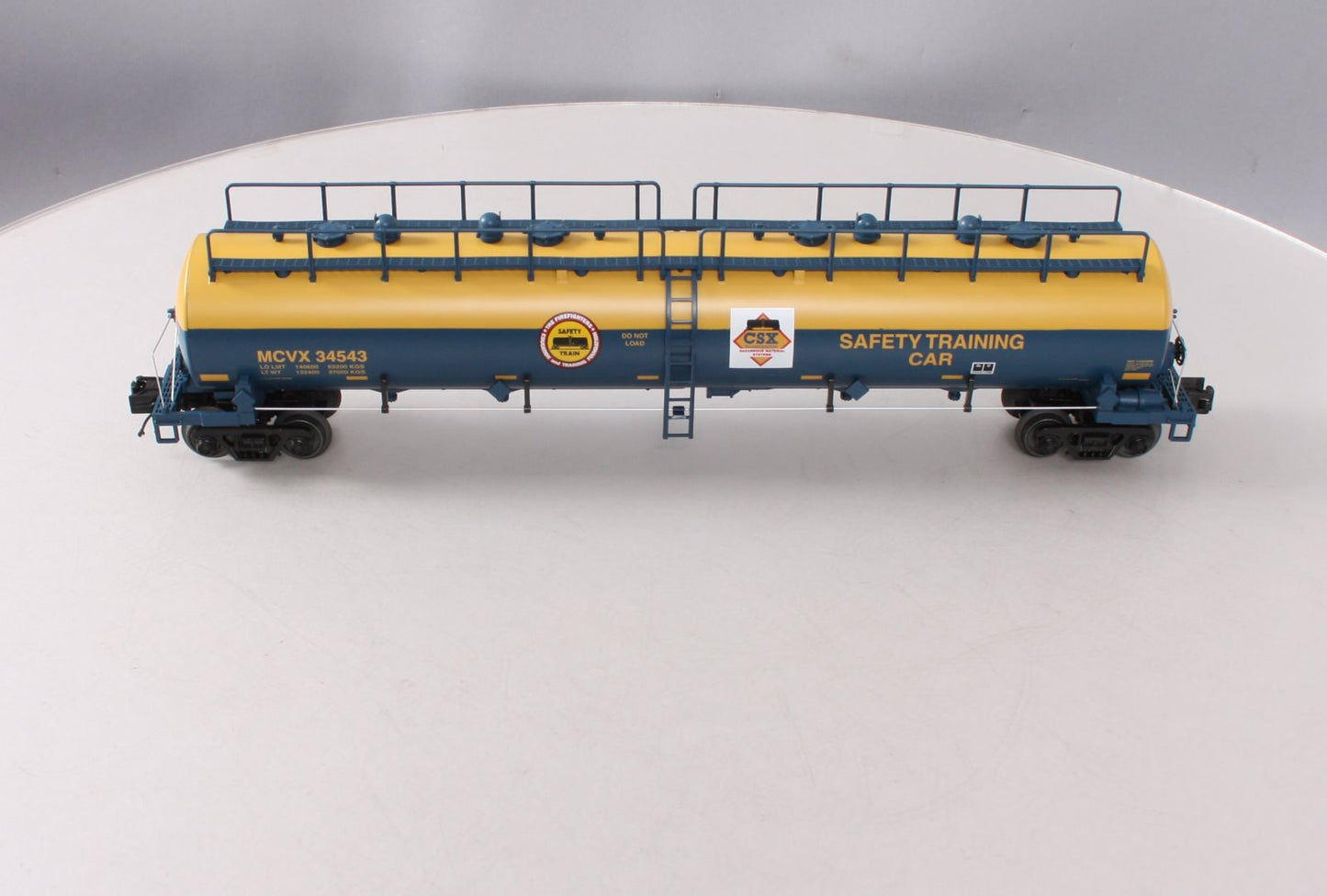 MTH 30-73451 O CSX 33,000 Gallon Tank Car #34543