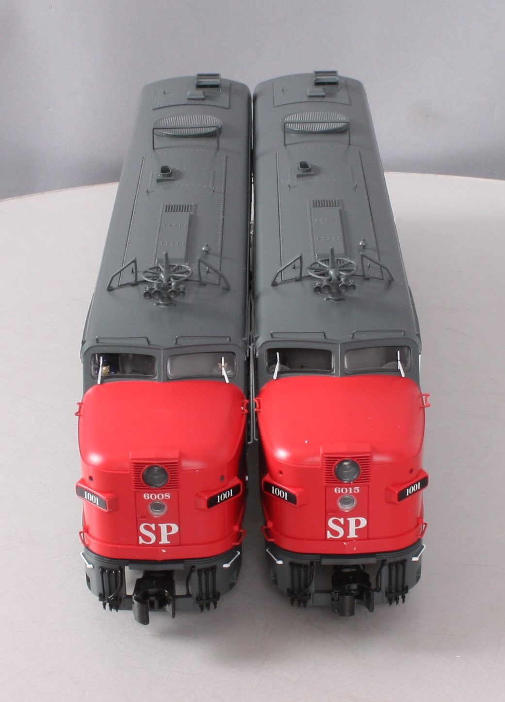 Lionel 6-82220 Southern Pacific Alco PA A-A Diesel Locomotive Set #6008/6015