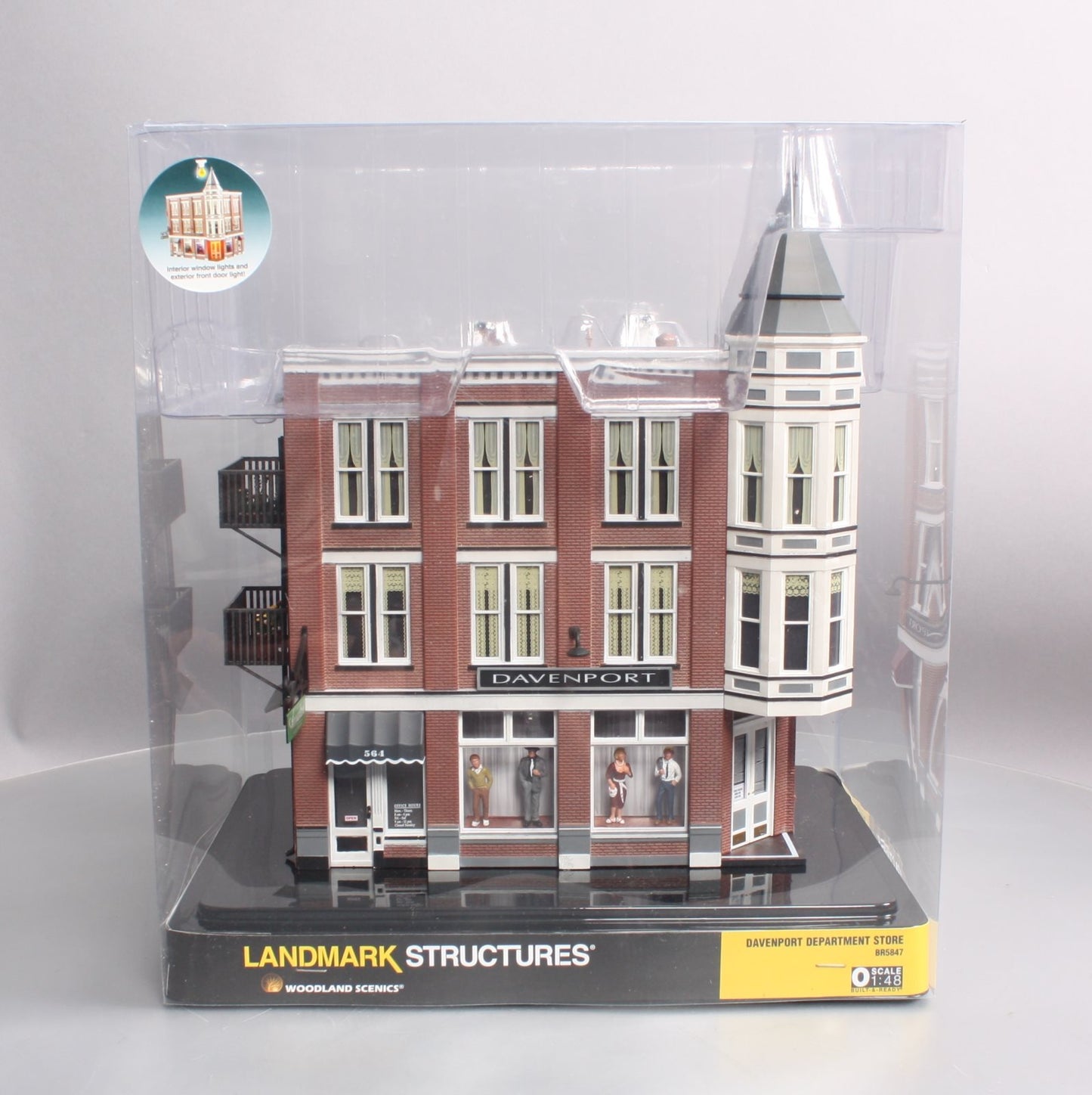 Woodland Scenics BR5847 O Built-&-Ready Davenport Department Store Building