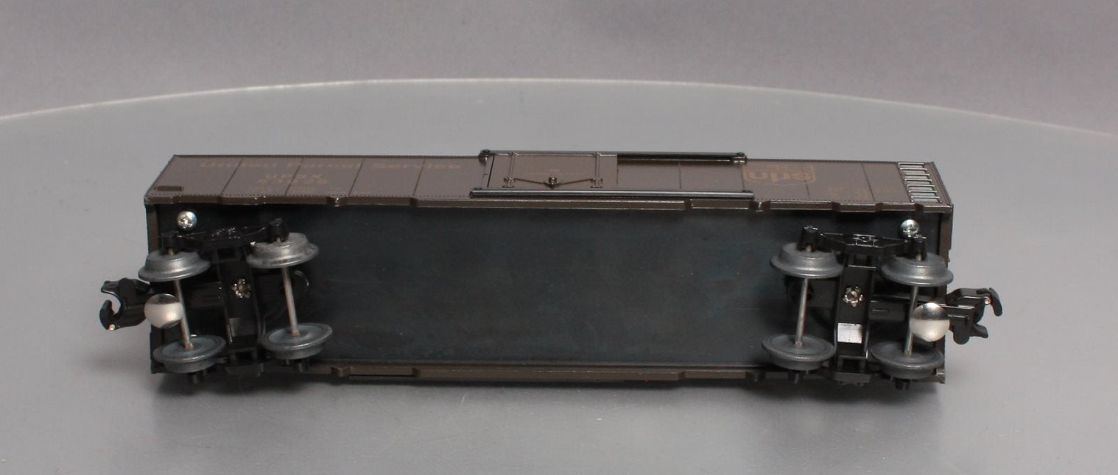 KMT 53028 O Scale UPS Delivery Boxcar #53028
