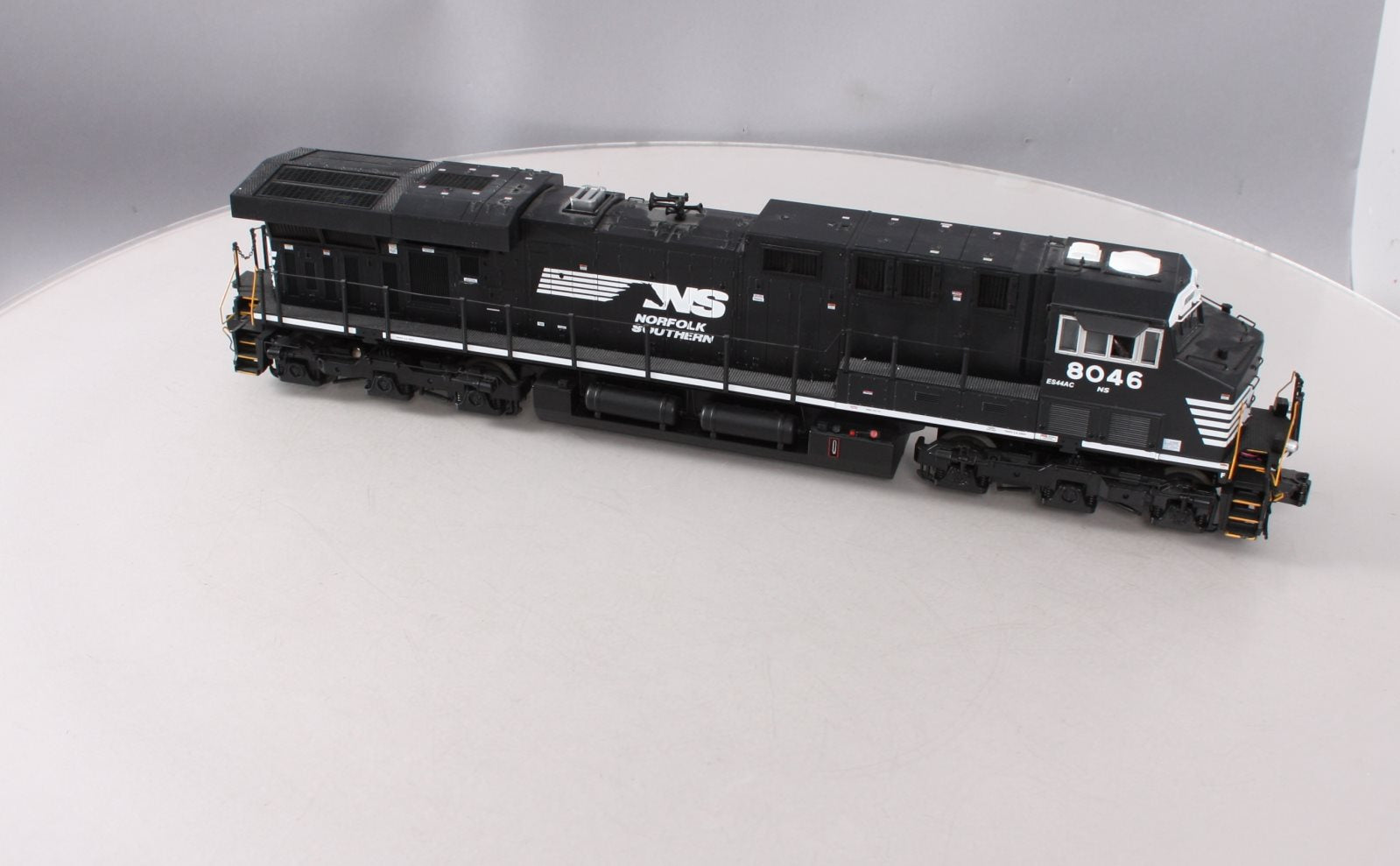 MTH 20-20503-1 Norfolk Southern GE ES44AC Diesel Engine #8046 with PS3