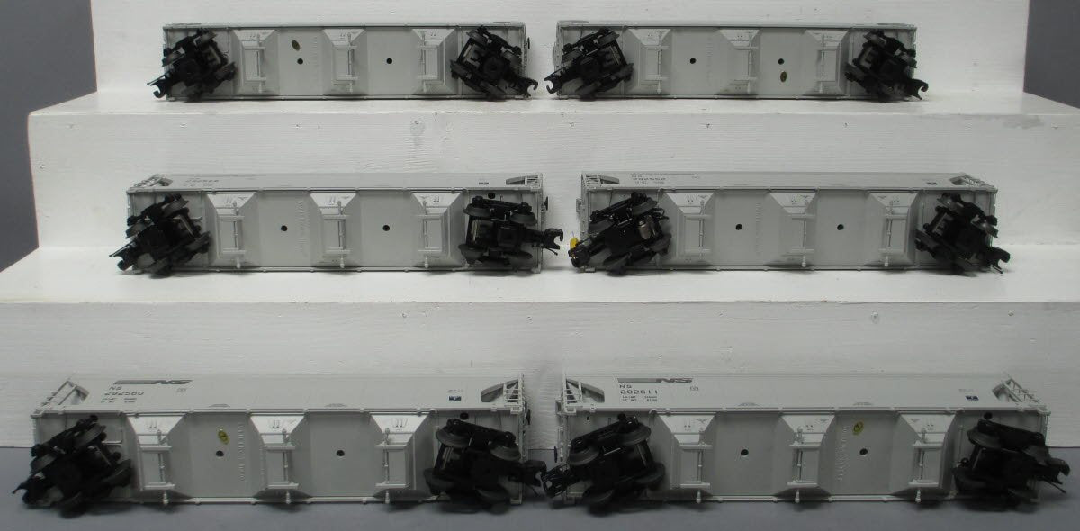 MTH 20-90442 O Norfolk Southern 3-Bay Centerflow Hopper Car Set (Set of 6)