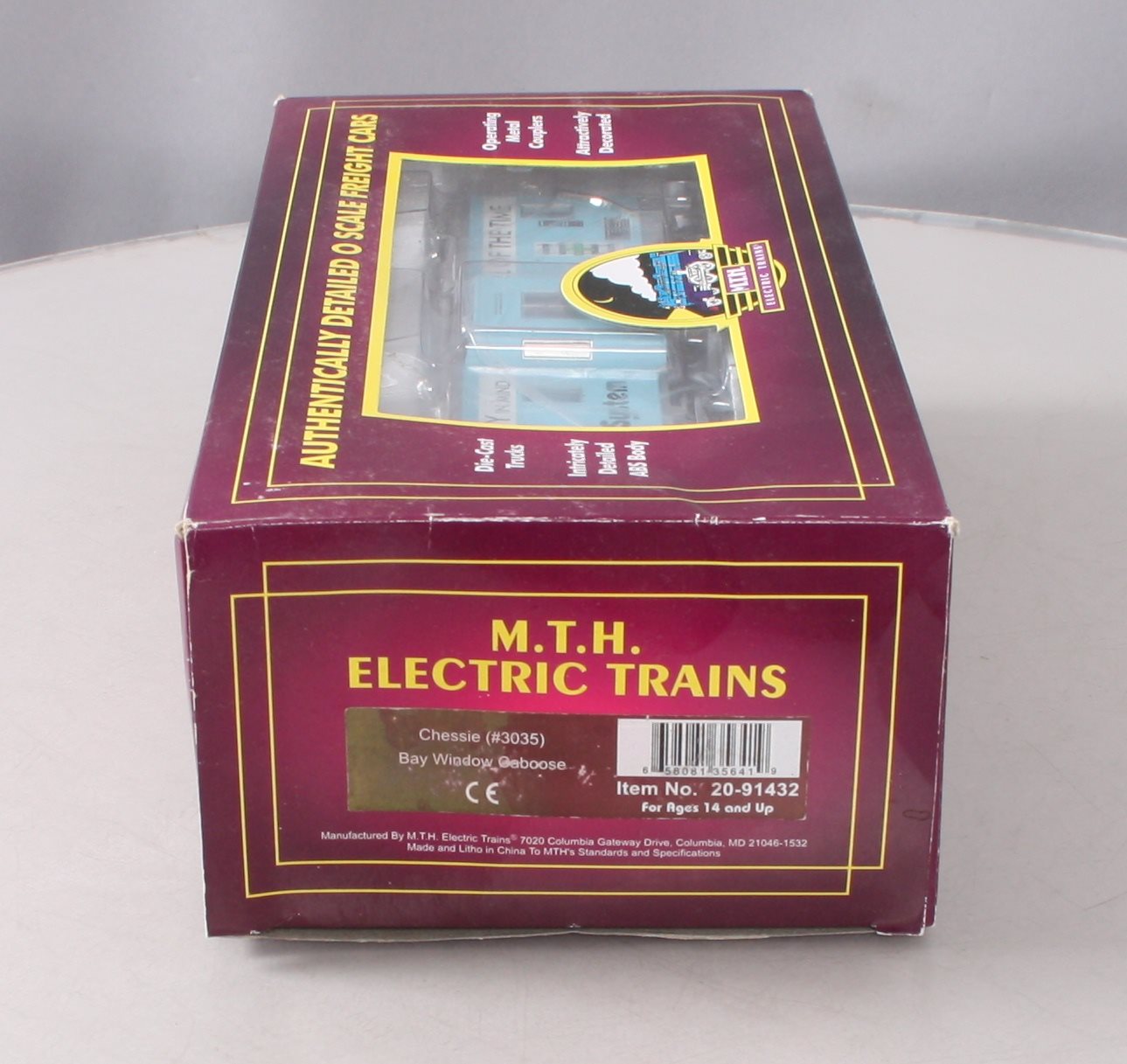 MTH 20-91432 O Gauge Chessie Bay Window Caboose