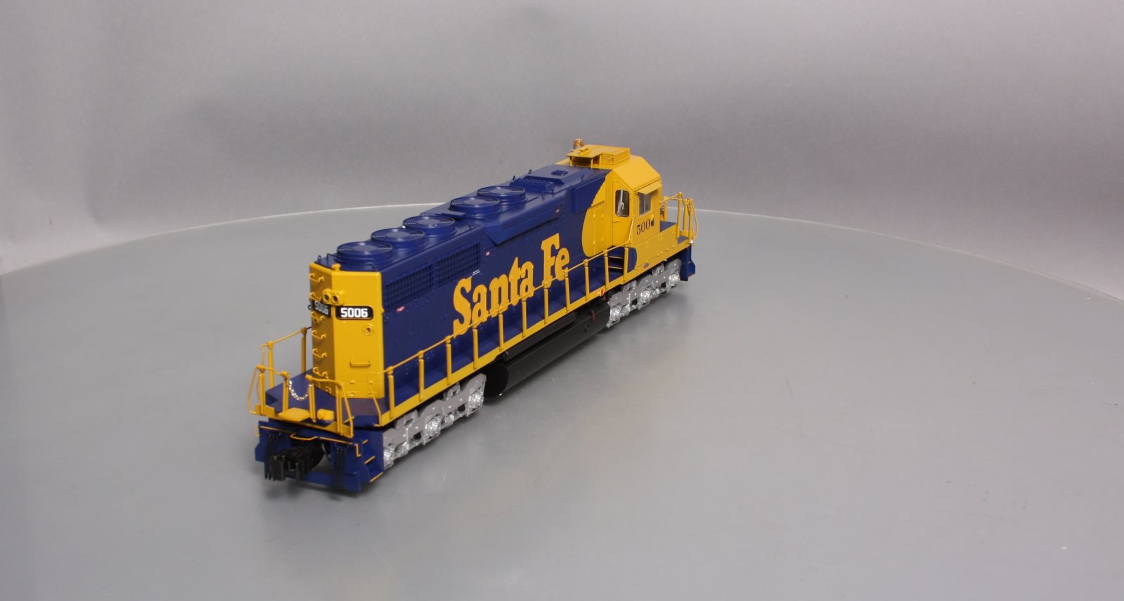 Lionel 6-84256 O Gauge Santa Fe SD40 Diesel Locomotive #5006