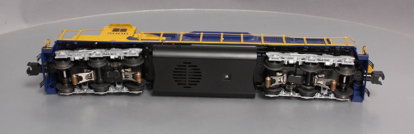 Lionel 6-84256 O Gauge Santa Fe SD40 Diesel Locomotive #5006
