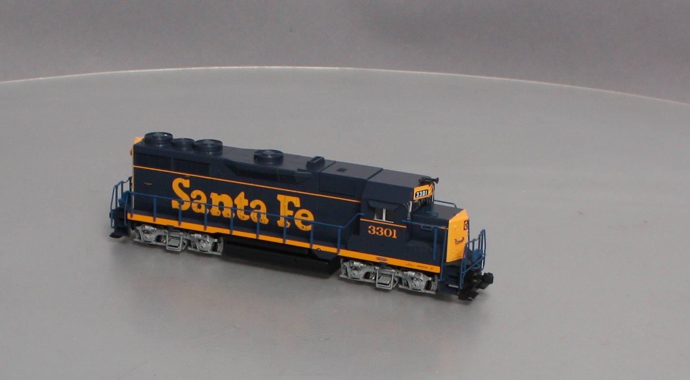 Kato 37-3021 HO Santa Fe EMD GP35 Phase IA Diesel Locomotive #3301