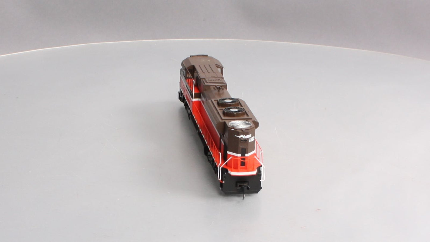 Walthers 910-9844 HO Providence & Worcester EMD SD70ACe - Standard DC #4302