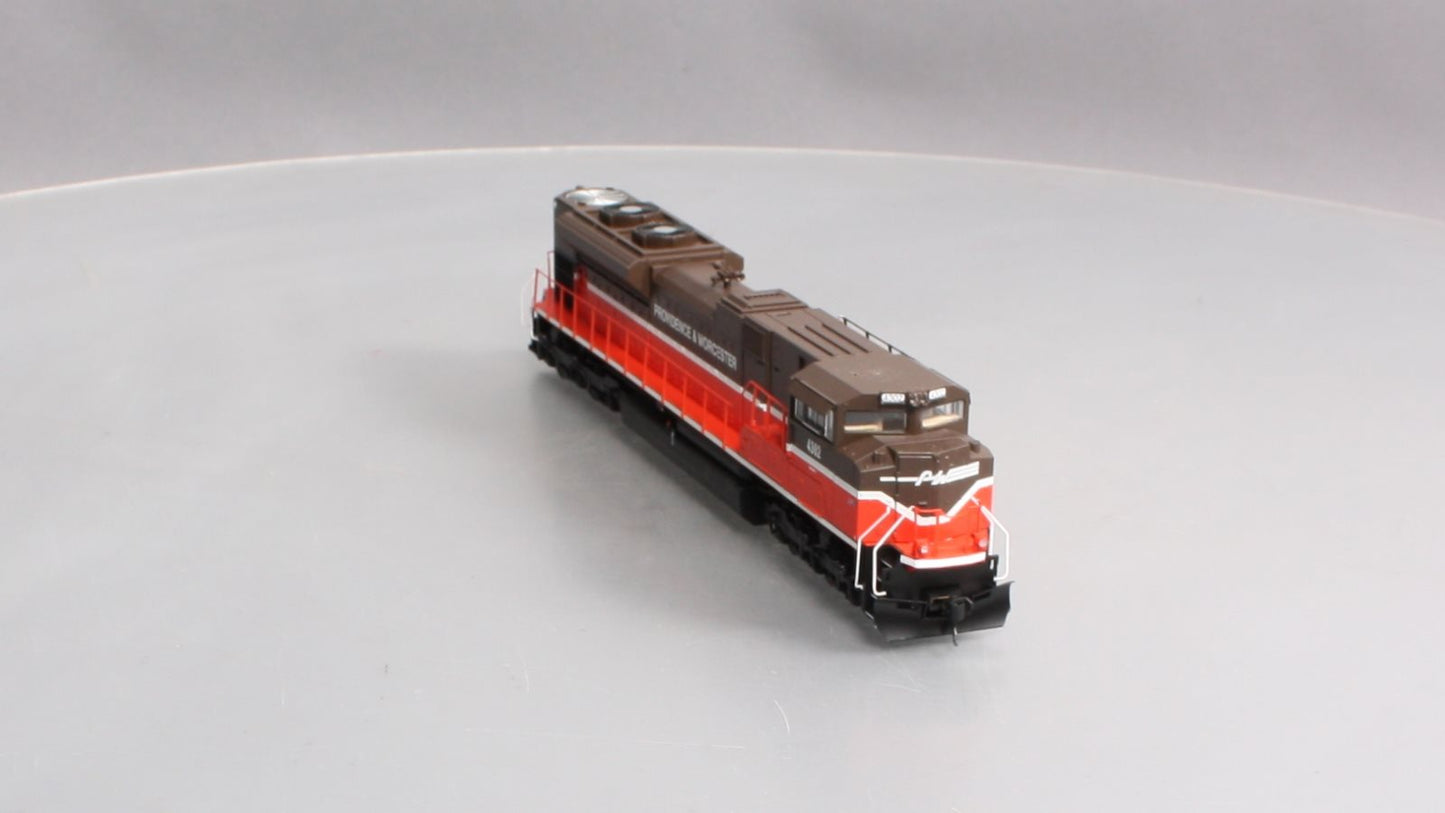Walthers 910-9844 HO Providence & Worcester EMD SD70ACe - Standard DC #4302