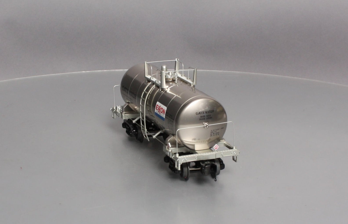 MTH 20-96748 O Exxon Premier 8000 Gallon Tank Car #93528