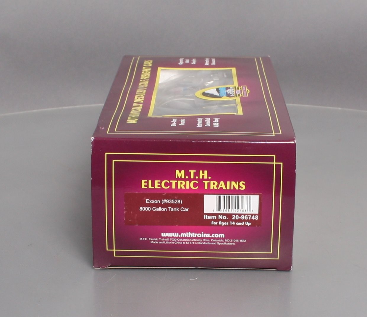 MTH 20-96748 O Exxon Premier 8000 Gallon Tank Car #93528