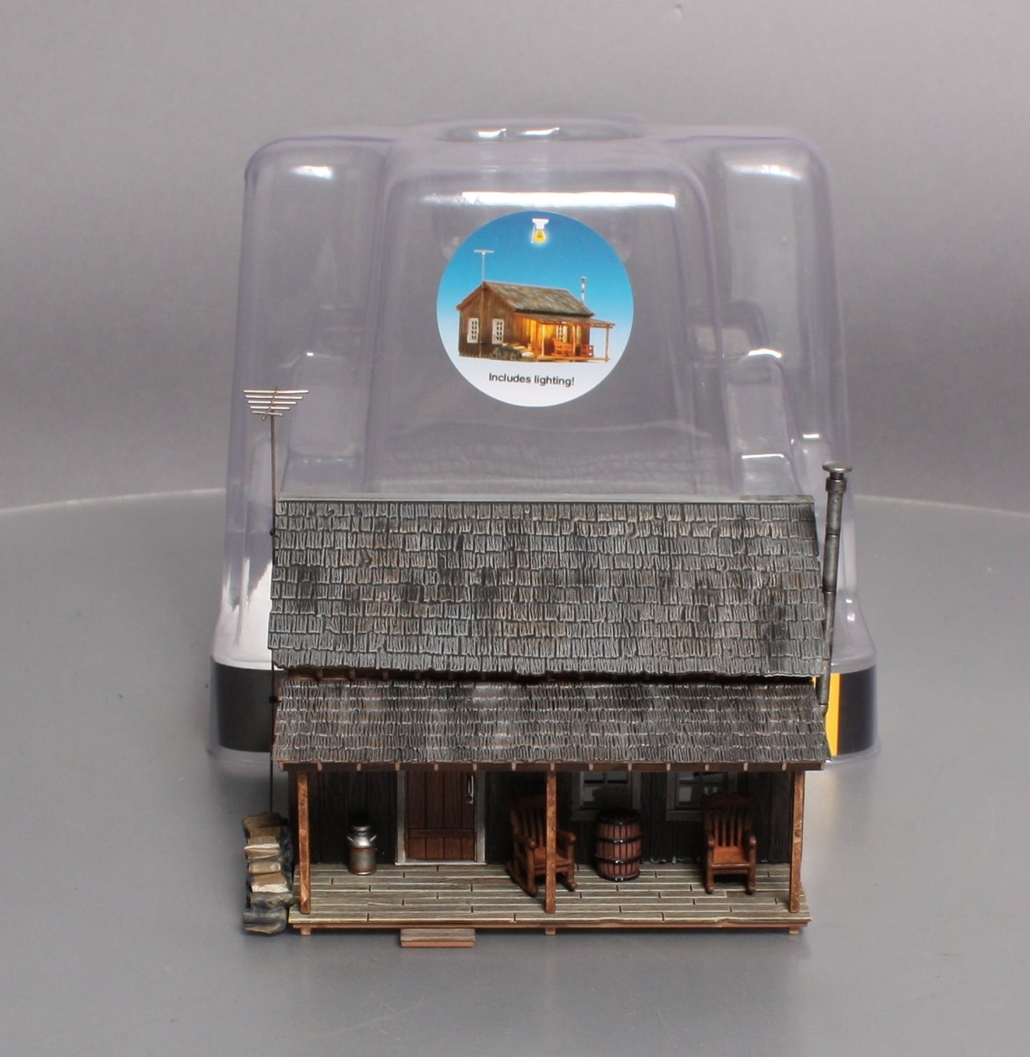 Woodland Scenics BR5869 O Built-&-Ready Rustic Cabin