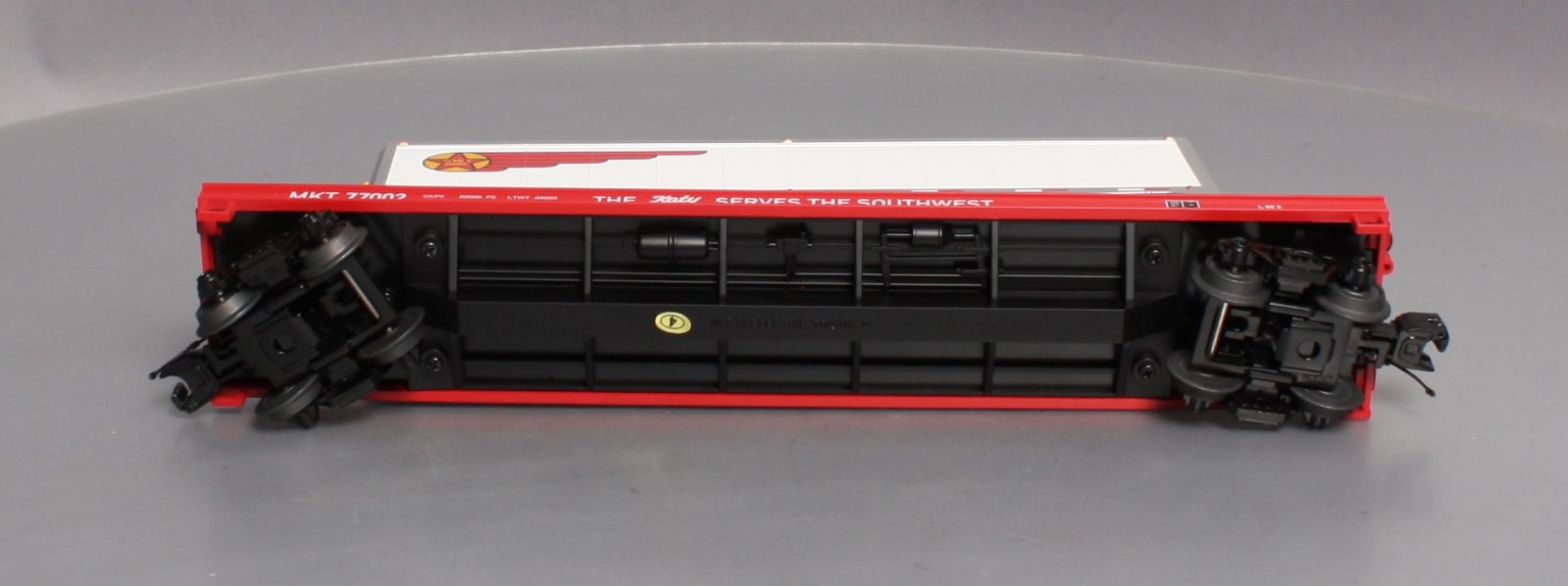 MTH 20-95216 O Missouri Kansas & Texas Railway Premier Flat Car w/ 40’ Trailer
