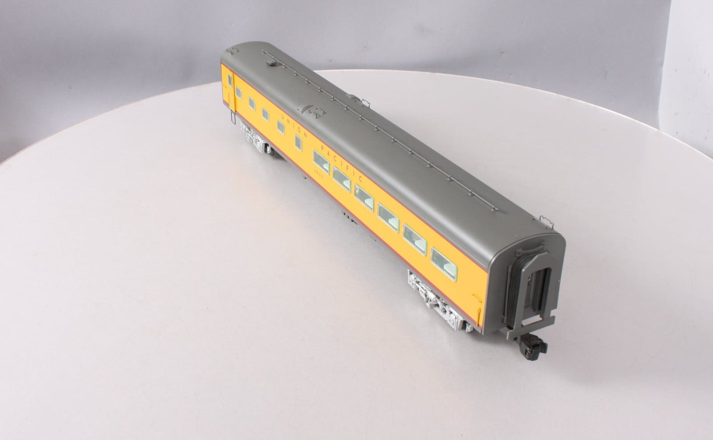 Lionel 6-25574 O Gauge Union Pacific 18" Aluminum StationSounds Diner #4803