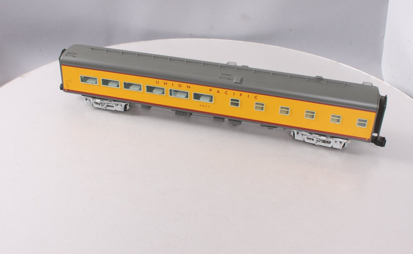 Lionel 6-25574 O Gauge Union Pacific 18" Aluminum StationSounds Diner #4803