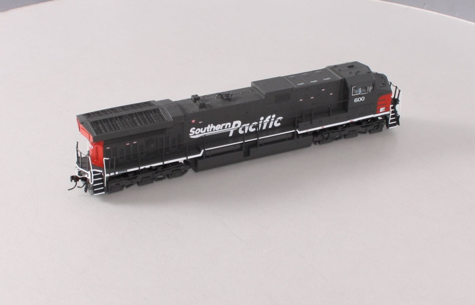 Broadway Limited 690 HO Southern Pacific GE AC6000CW Diesel Loco