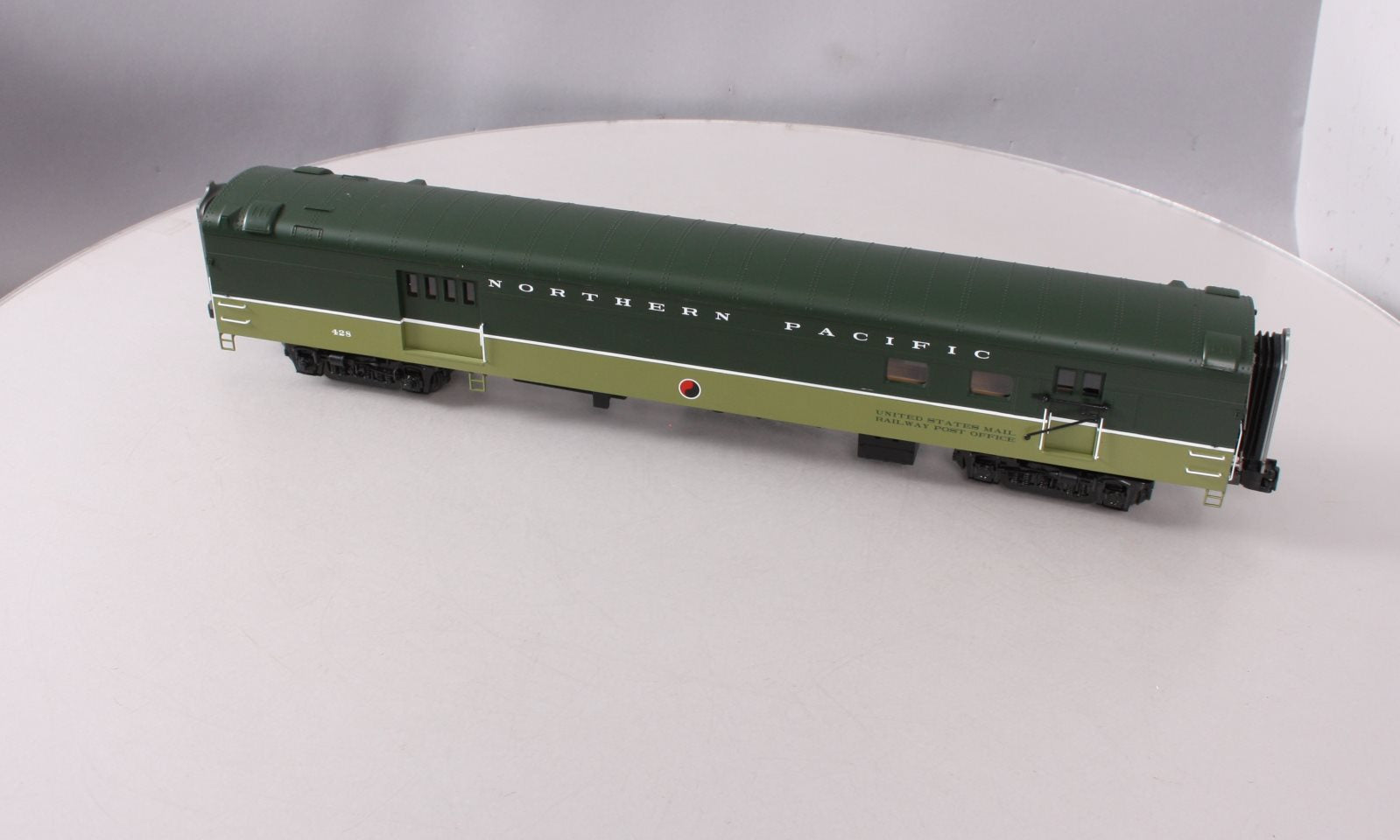 MTH 20-68238 Northern Pacific 70' Smooth Side RPO Car