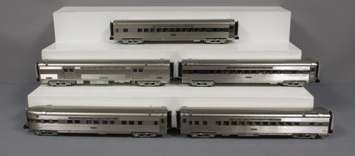 MTH 20-65276 O Santa Fe 70' Streamlined Passenger Car (Set of 5)