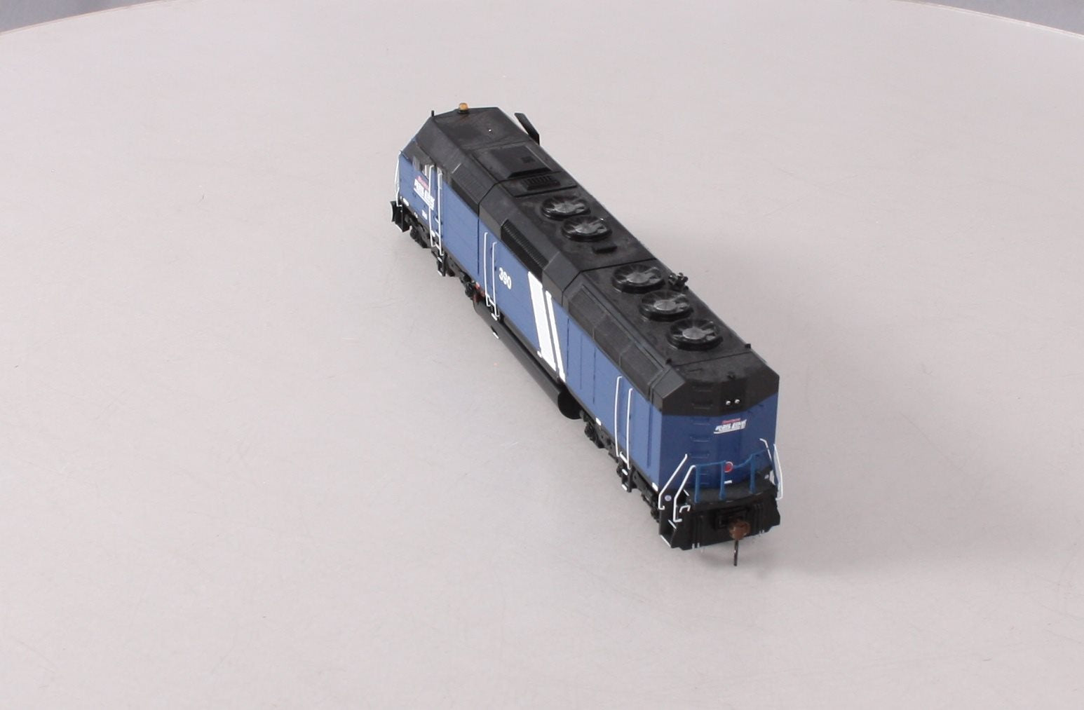 Athearn G67690 HO Montana Rail Link F45 Diesel Locomotive w/ Sound #390 (DCC)