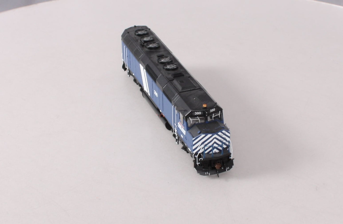 Athearn G67690 HO Montana Rail Link F45 Diesel Locomotive w/ Sound #390 (DCC)