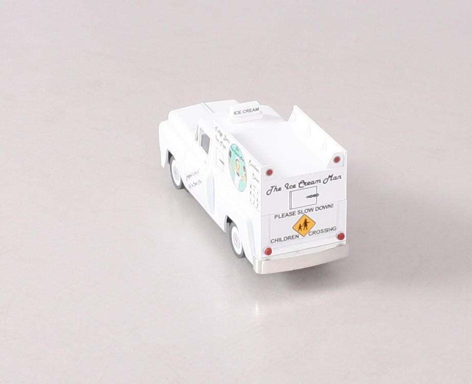 Williams 42733 O Scale E-Z Street Ice Cream Truck