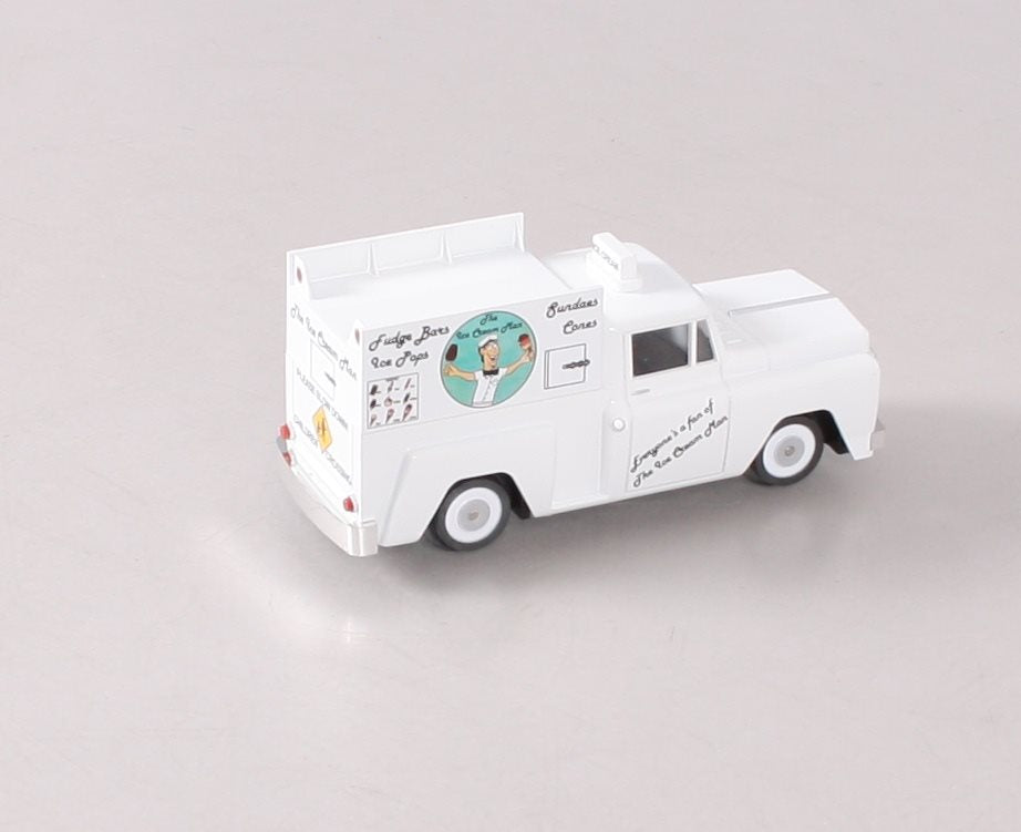 Williams 42733 O Scale E-Z Street Ice Cream Truck
