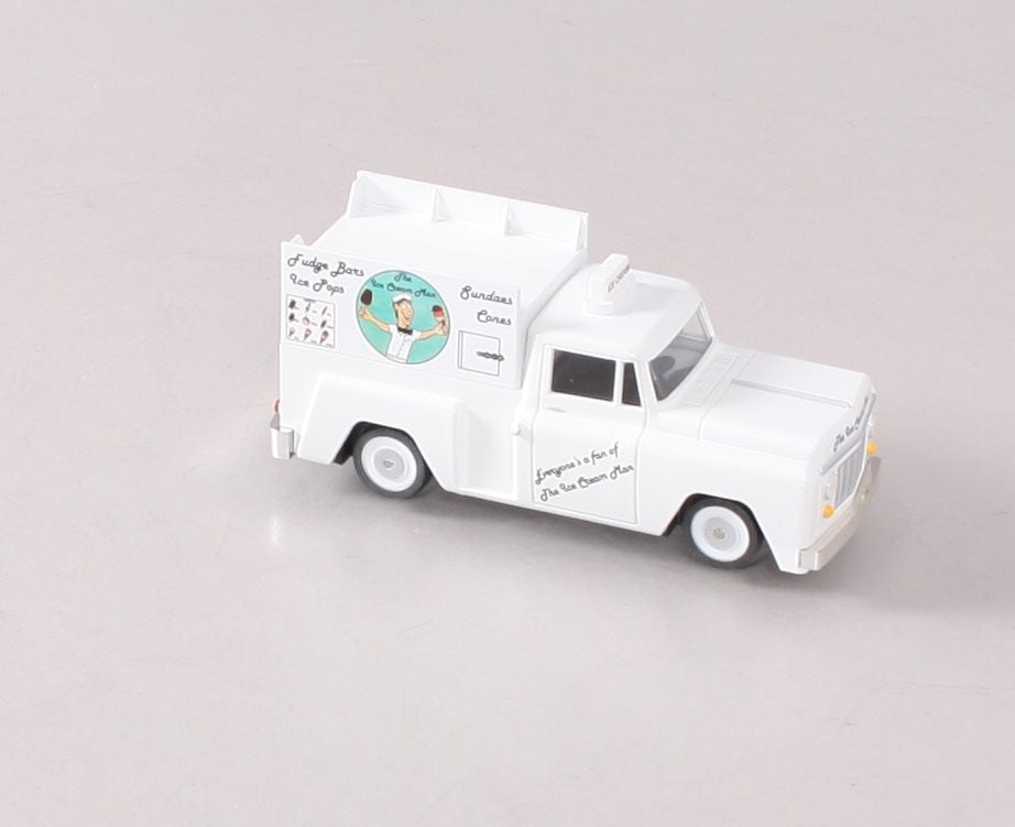 Williams 42733 O Scale E-Z Street Ice Cream Truck