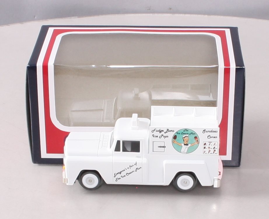 Williams 42733 O Scale E-Z Street Ice Cream Truck