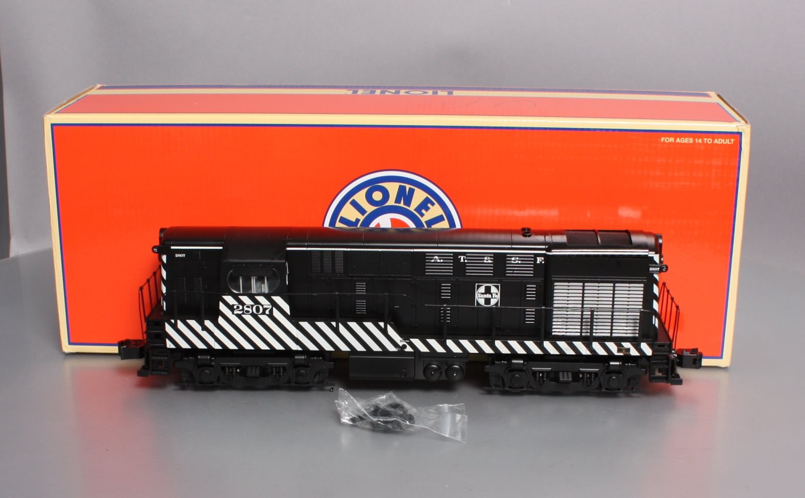 Lionel 6-83398 Santa Fe Legacy H16-44 Diesel Locomotive #2807